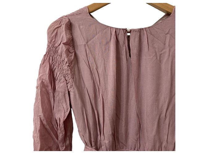 Autre Marque PROPORTION BODY DRESSING Kleid mit gerafften Schultern und transparentem Stoff Pink - Ansicht 3