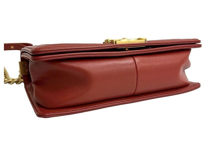 Borsa a tracolla CHANEL Boy Chanel in agnello Rosso - vista 8