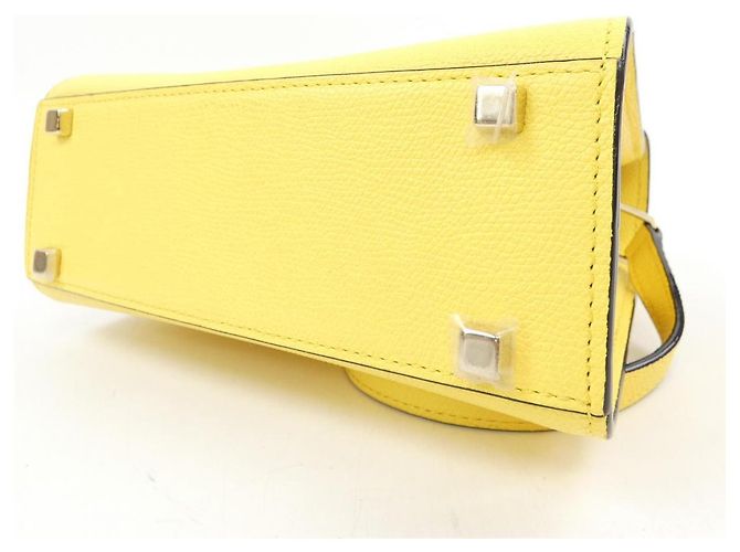 Borsa Valextra ISIDE in pelle di vitello morbida Giallo - vista 4