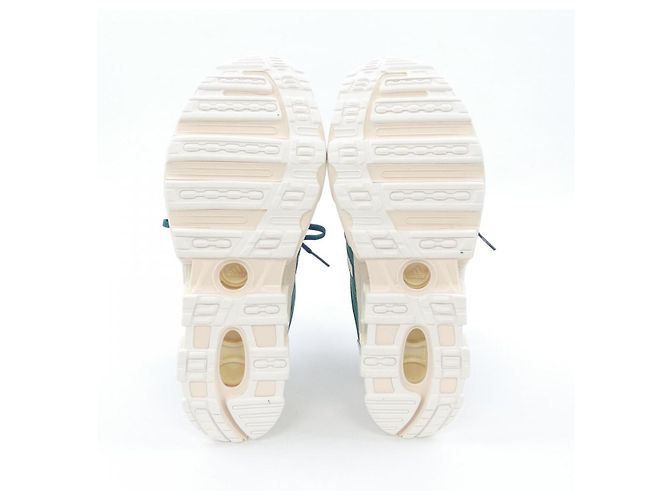 Autre Marque Sneakers Adidas KITH Beige Verde - vista 4