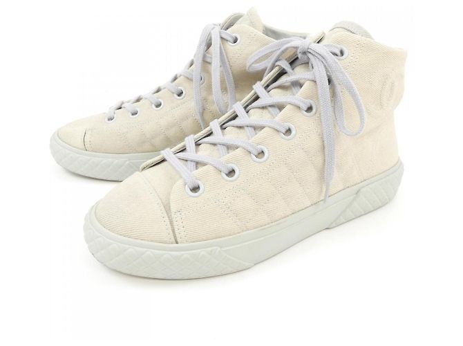 Chanel Lederschuhe Beige - Ansicht 3
