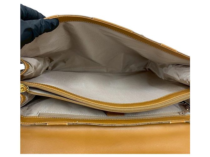 Borsa a tracolla in pelle Micro GG Gucci Marrone - vista 10
