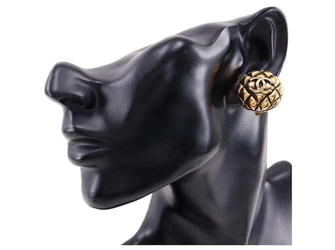 Orecchini Chanel Coco Mark Matelasse D'oro - vista 2
