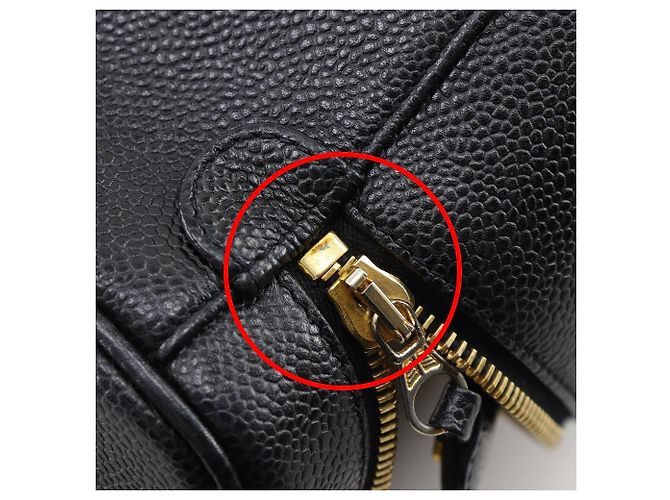 Pochette Chanel Vanity in Caviar Nero - vista 12