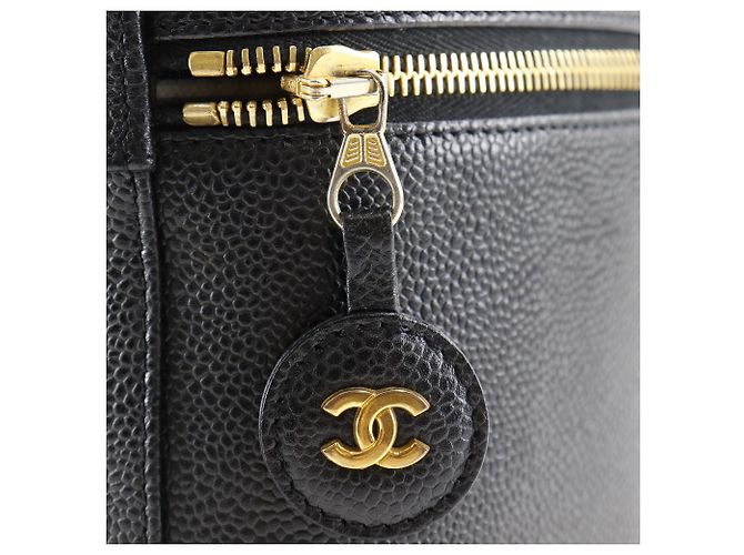 Pochette Chanel Vanity in Caviar Nero - vista 14