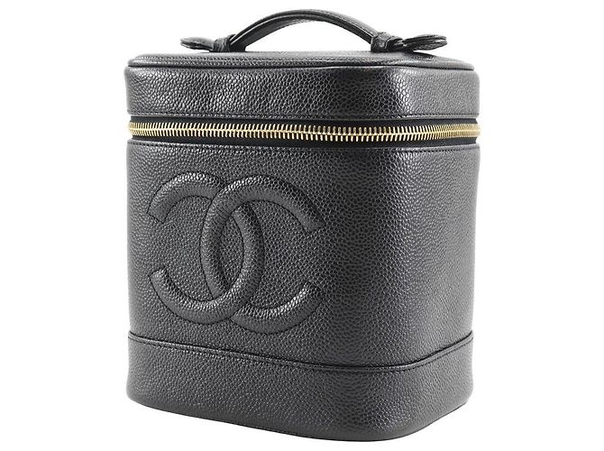 Pochette Chanel Vanity in Caviar Nero - vista 2