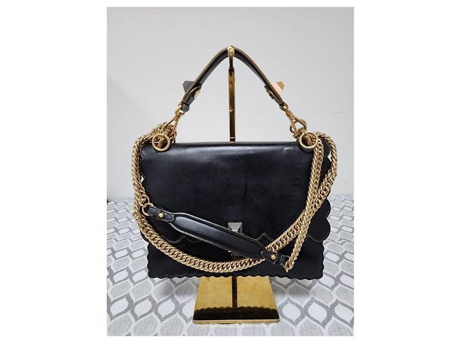 FENDI Vitello Liberty Scalloped Studded Kan I Shoulder Bag Black Nero - vista 5