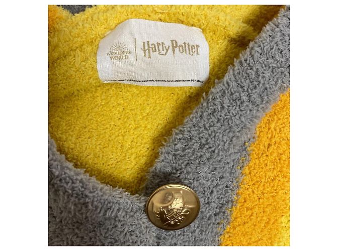 Autre Marque Snidel HOME Harry Potter Hufflepuff Long Gown Loungewear Amarillo - vista 4