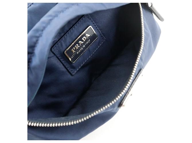 Marsupio in nylon Prada Blu Blu navy - vista 6