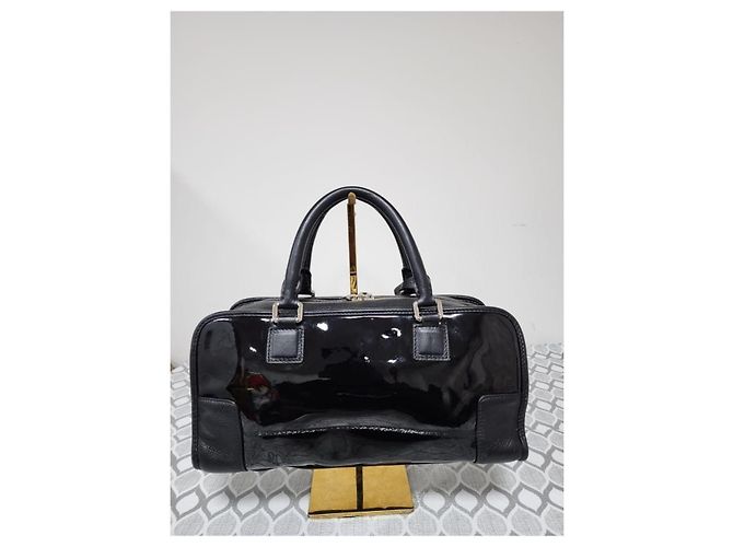 Borsa Amazona 36 in pelle lucida Loewe Nero - vista 3