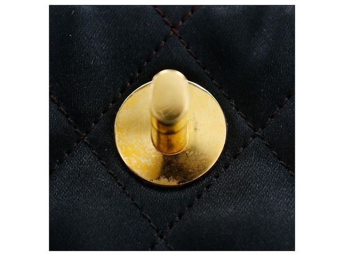 Mini borsa a tracolla con catena Chanel Borsa a tracolla in raso Nero - vista 12