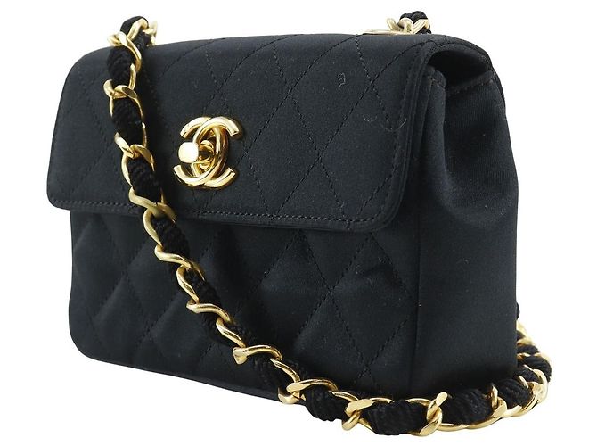 Mini borsa a tracolla con catena Chanel Borsa a tracolla in raso Nero - vista 2