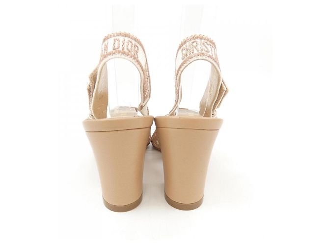 Escarpins Christian Dior KCP890RCE Cannage Embroidery Mesh - vue 5