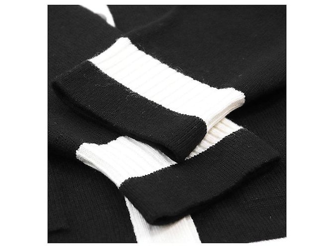 Cardigã de cashmere Chanel 08A P34305 Preto Cru - vista 14
