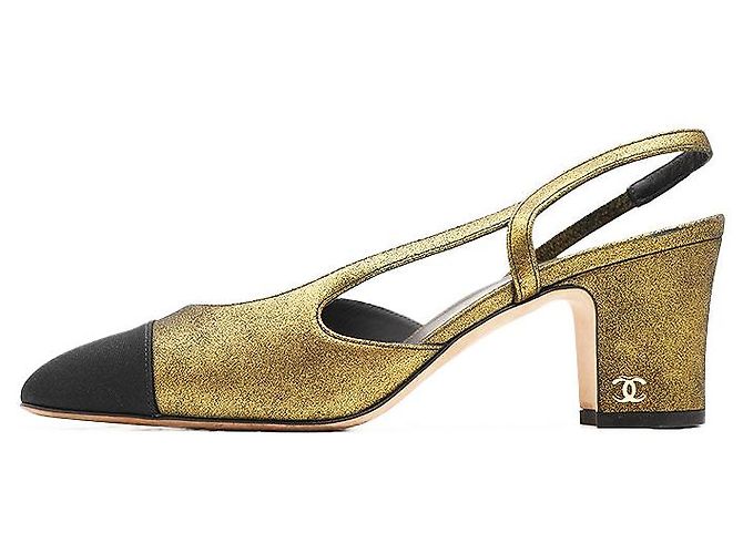 Décolleté slingback Chanel G31318 in pelle Nero D'oro - vista 2