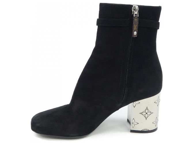 Stivali Louis Vuitton Grace Line Calf Limited Nero - vista 2