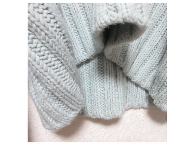 Autre Marque Noble klobiger Kurzstrick-Pullover aus Wolle mit breitem Rippenmuster Blau Hellblau - Ansicht 6