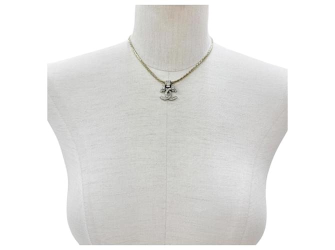 Timeless Collana Choker Chanel A23P Coco Mark con perline Argento D'oro - vista 2