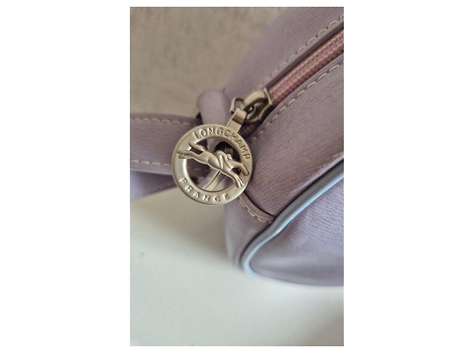 Longchamp Borsa a Tracolla Rotonda in Pelle Lavanda Porpora - vista 4