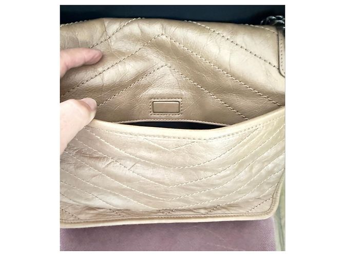 Saint Laurent Niki Bolsa de couro acolchoado Bege - vista 8