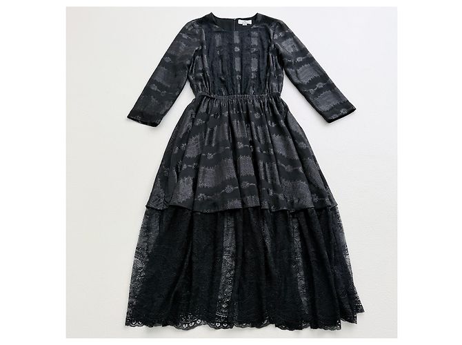 Autre Marque We Are Kindred Vestido Midi con Encaje Negro - vista 3