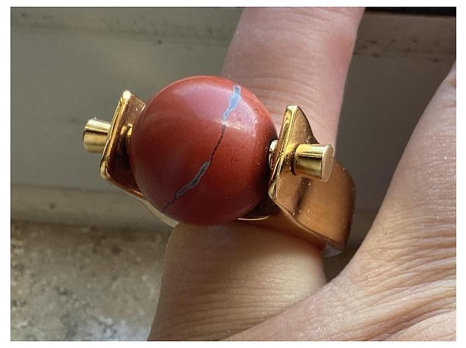 Chloé Ring mit braunem Marmorstein in Goldoptik Rot Golden - Ansicht 3
