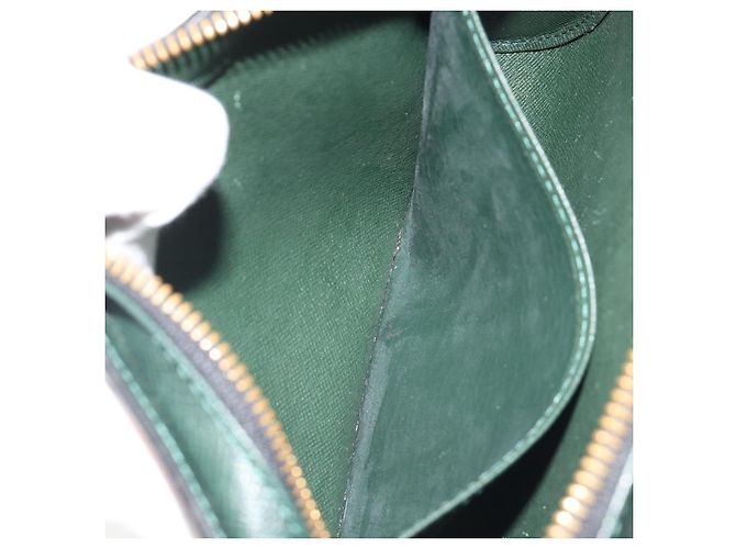 LOUIS VUITTON Clutch Taiga Baikal Epicea M30184 LV Auth BA13916 - vista 20