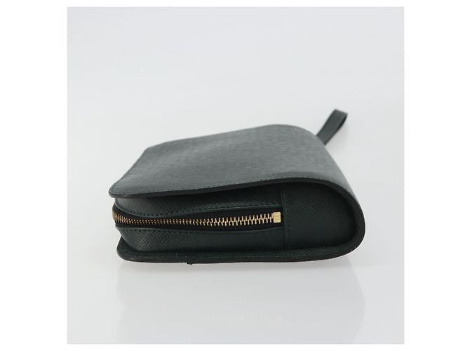 LOUIS VUITTON Clutch Taiga Baikal Epicea M30184 LV Auth BA13916 - vista 4