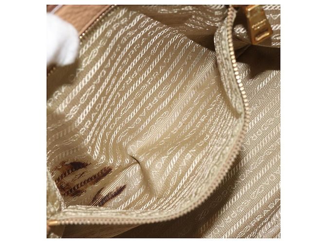 Borsa a mano PRADA in pelle marrone oro Auth BA13540A D'oro - view 25