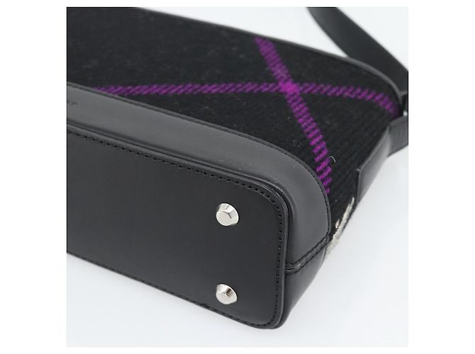 Borsa a tracolla BURBERRY Nova Check in tela nero argento Auth 191335V - vista 8