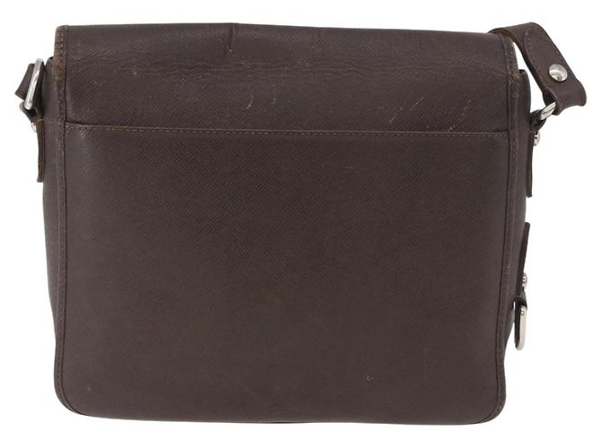 LOUIS VUITTON Bolsa de Ombro Taiga Andrei Grizzly M32488 LV Auth ka5136 Marrom - vista 2