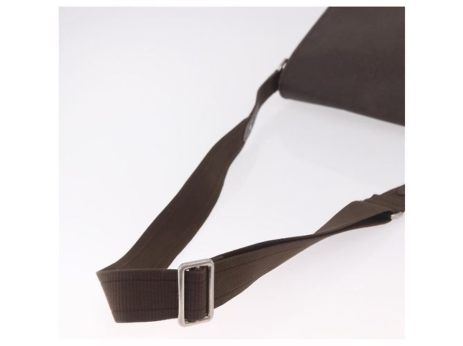 LOUIS VUITTON Bolsa de Ombro Taiga Andrei Grizzly M32488 LV Auth ka5136 Marrom - vista 7