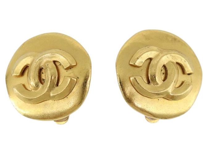 Orecchini CHANEL Metallo Tonalità Oro CC Auth 189409 - vista 2