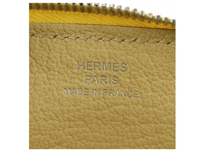 Hermès Portafoglio monete HERMES in pelle Taurillon Clemence Giallo Auth 190522M - vista 17