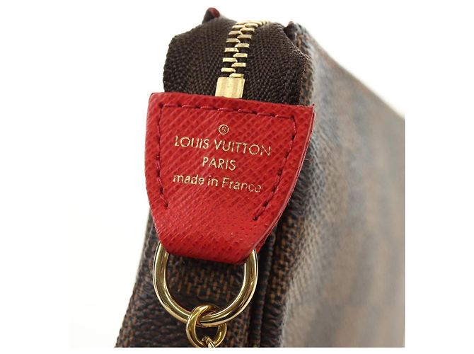 LOUIS VUITTON Damier Ebene Vivienne Mini Pochette Accessoires Auth 190175M - vista 19