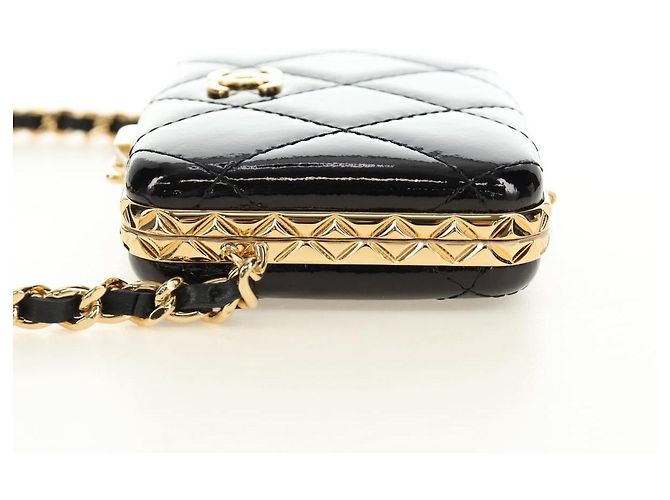 CHANEL Matelasse Chain Shoulder Pouch Pelle vernice Nera CC Auth 190043SAM Nero D'oro - vista 3