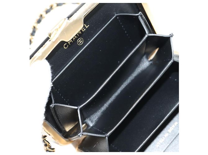 CHANEL Matelasse Chain Shoulder Pouch Pelle vernice Nera CC Auth 190043SAM Nero D'oro - vista 9
