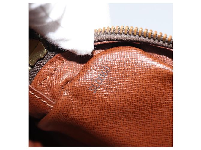 LOUIS VUITTON Monogram Marly Dragonne GM Clutch Bag M51825 LV Auth 191571 Monogramma - vista 12