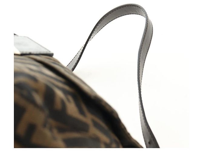 FENDI Zucca Canvas Mamma Baguette Shoulder Bag Marrone Nero Autentica BA13813V - vista 14