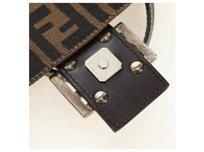 FENDI Zucca Canvas Mamma Baguette Shoulder Bag Marrone Nero Autentica BA13813V - vista 9