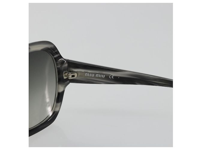 Gafas de sol Miu Miu de plástico Gray Auth 190516M Castaño - vista 14