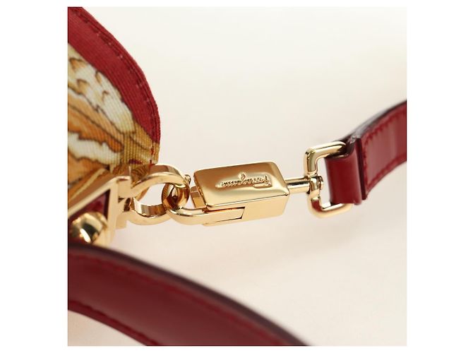 Borsa Salvatore Ferragamo Gancini in tela 2way Rosso Oro Auth 190024SAM D'oro - vista 9
