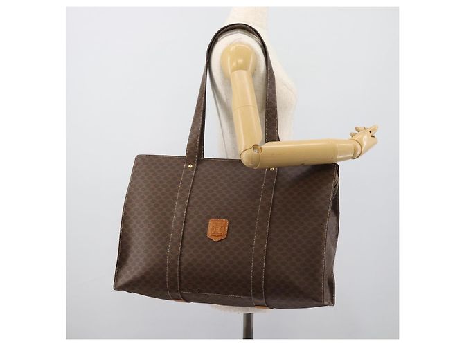 Céline CELINE Macadam Canvas Tote Bag PVC Leder Braun Gold Auth 190411 Golden - Ansicht 22