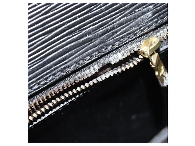 Borsa a Spalla LOUIS VUITTON Epi Saint Cloud GM Nera M52192 LV Auth 191506 Nero - vista 10