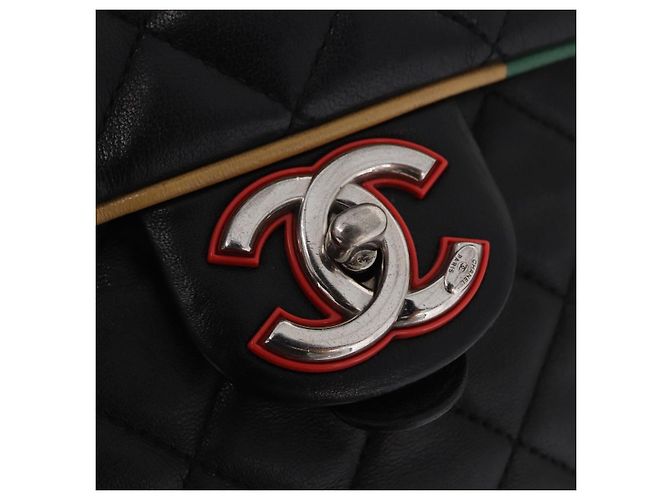 CHANEL Matelasse Rucksack Lammfell Schwarz Silber CC Authentisch 189859M - Ansicht 17