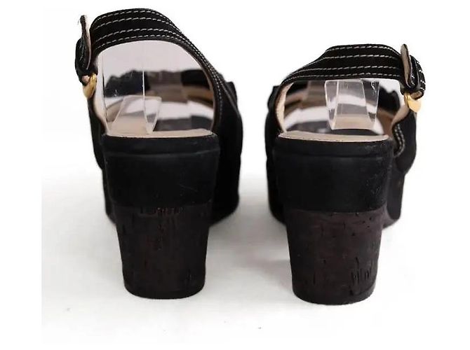 Prada Absatzschuhe aus Leder schwarz - Ansicht 2