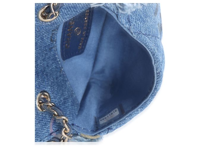 Clutch Denim Mood in denim trapuntato blu Chanel con catena - vista 5