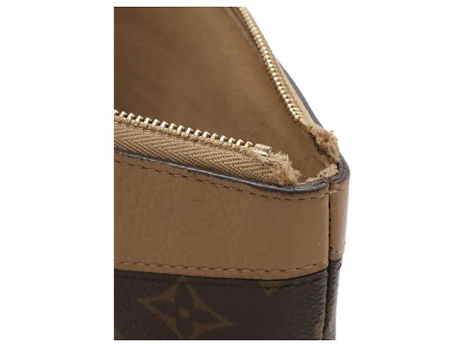 Clutch Louis Vuitton Monogram Daily Beige - vista 7