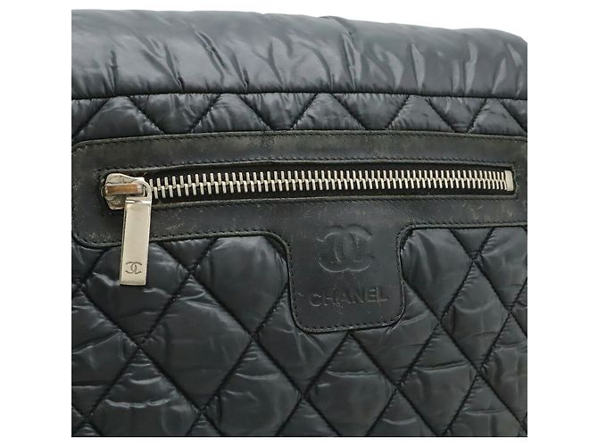 Borsa a tracolla piccola Chanel Coco Cocoon Matelassé Nero - vista 10