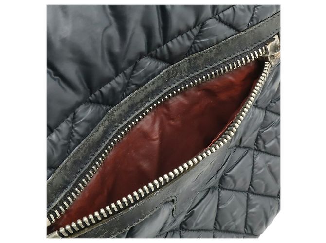 Borsa a tracolla piccola Chanel Coco Cocoon Matelassé Nero - vista 9